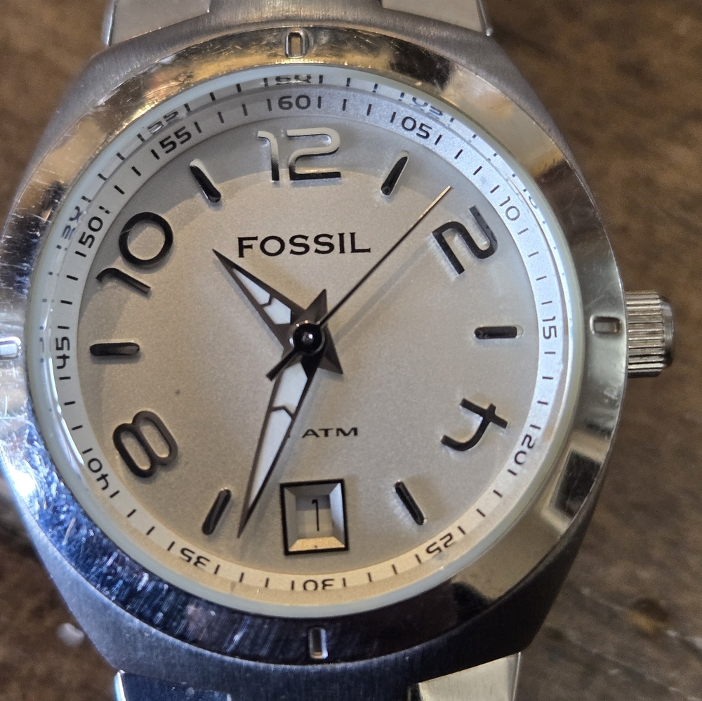 Fossil Silver Watch Collection - Picture 5 of 7